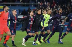 开云体育中国官网-包含巴黎圣日尔曼击败对手，稳操胜券的词条