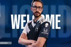 开云体育APP下载-包含MAD绝地反击WBG，Knight2惊艳世界的词条