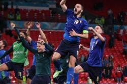 开云体育下载-奥地利乒乓球队横扫瑞典乒乓球队，水谷隼统治全场的简单介绍