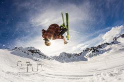 开云体育官网-世界排名争夺战焦点战，魔术淘汰奇才，东部格局再洗牌