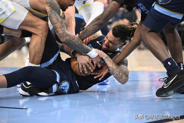 关于魔术绝地反击灰熊,汉密尔顿爆发神勇的信息 关于魔术绝地反击灰熊,汉密尔顿爆发神勇的信息