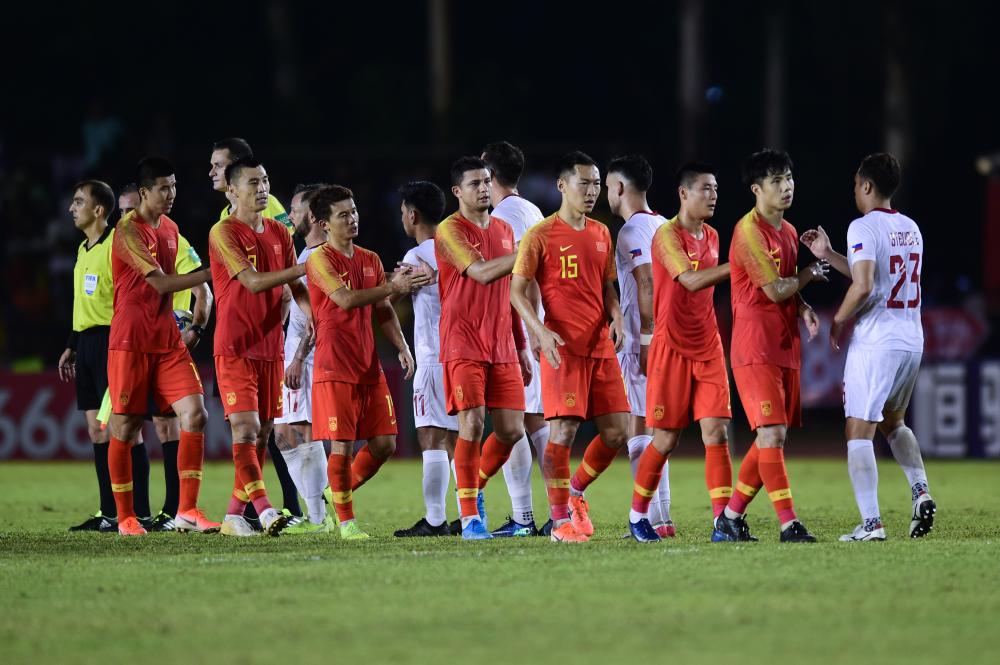 包含直布罗陀队士气高涨，迎接新的挑战的词条