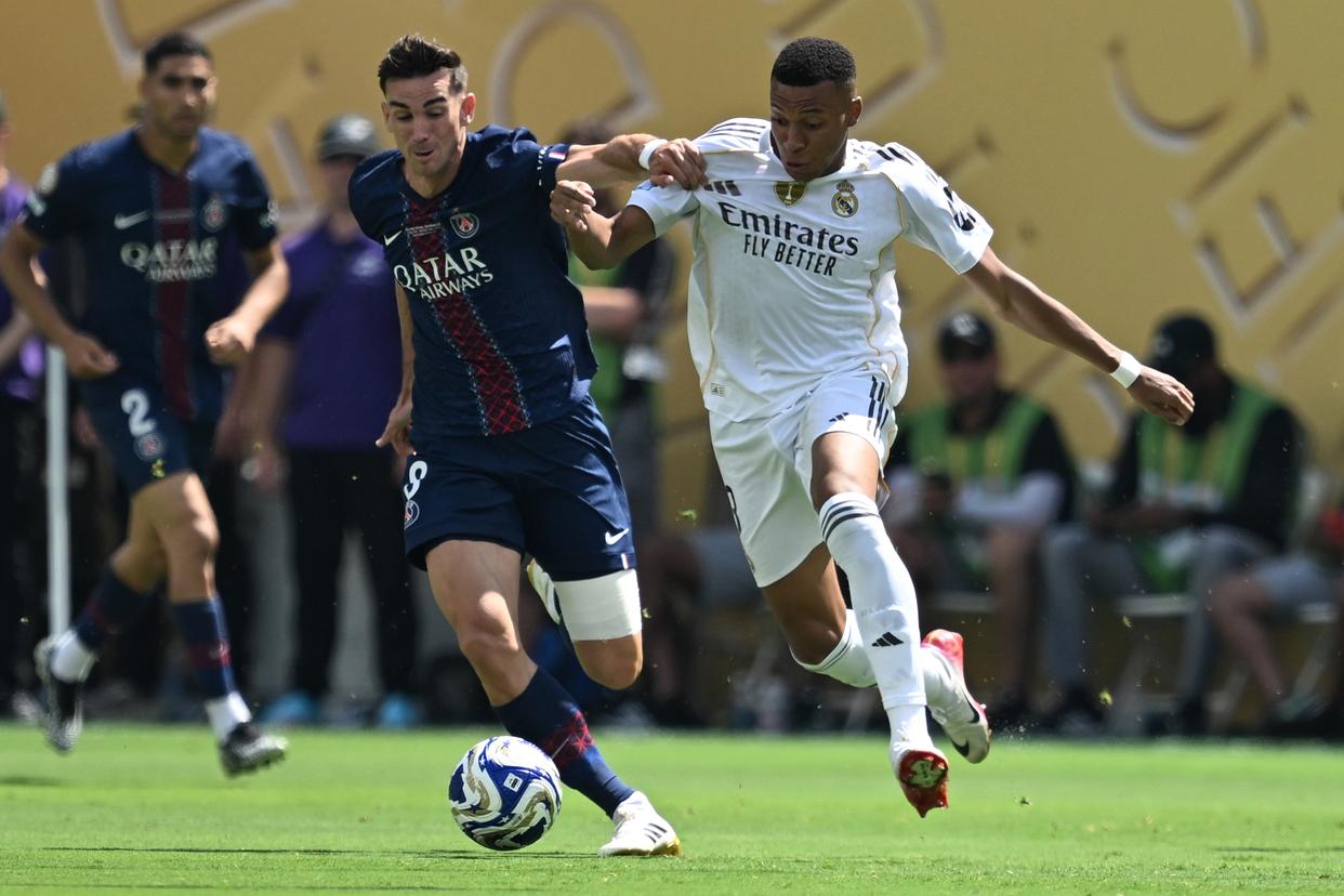 包含巴黎圣日耳曼再次晋级，欧冠赛场表现抢眼的词条