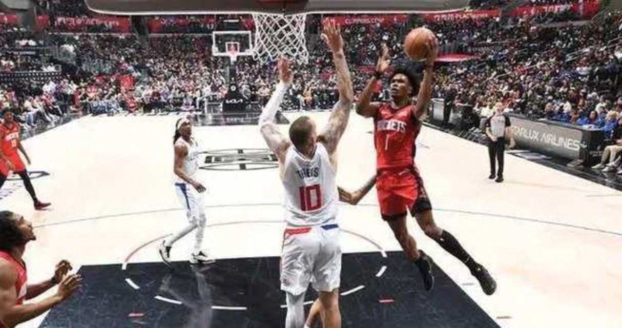 关于火箭助攻密切配合，轻取奇才夺冠军的信息