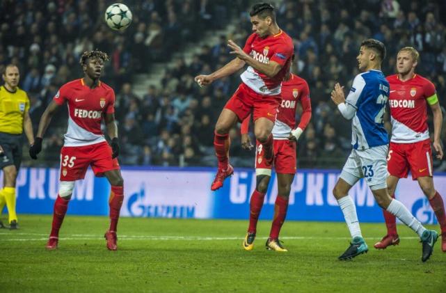 关于摩纳哥大胜特鲁瓦，稳居联赛榜首的信息