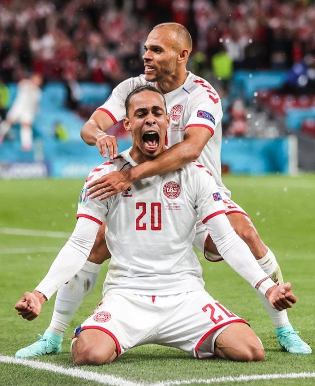 包含英格兰遭遇乌克兰翻盘,小组赛前景堪忧的词条 包含英格兰遭遇乌克兰翻盘,小组赛前景堪忧的词条