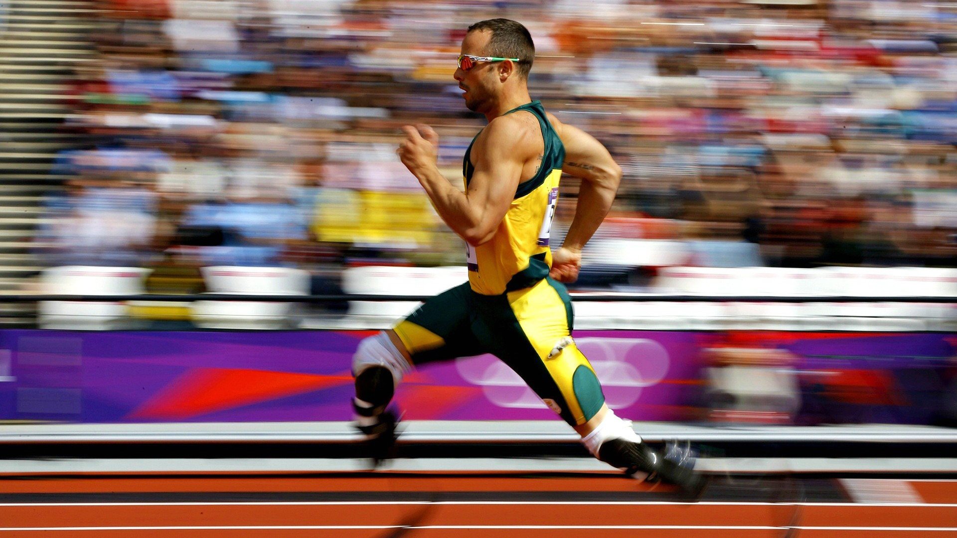 跨越疆界的传奇，阿圭罗西甲封神夜，摩洛哥狂胜那不勒斯的足球启示录