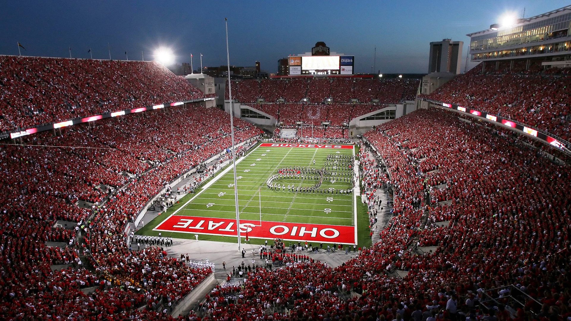 恩比德连续得分狂潮撕裂防线，奇才主场苦战不敌公牛